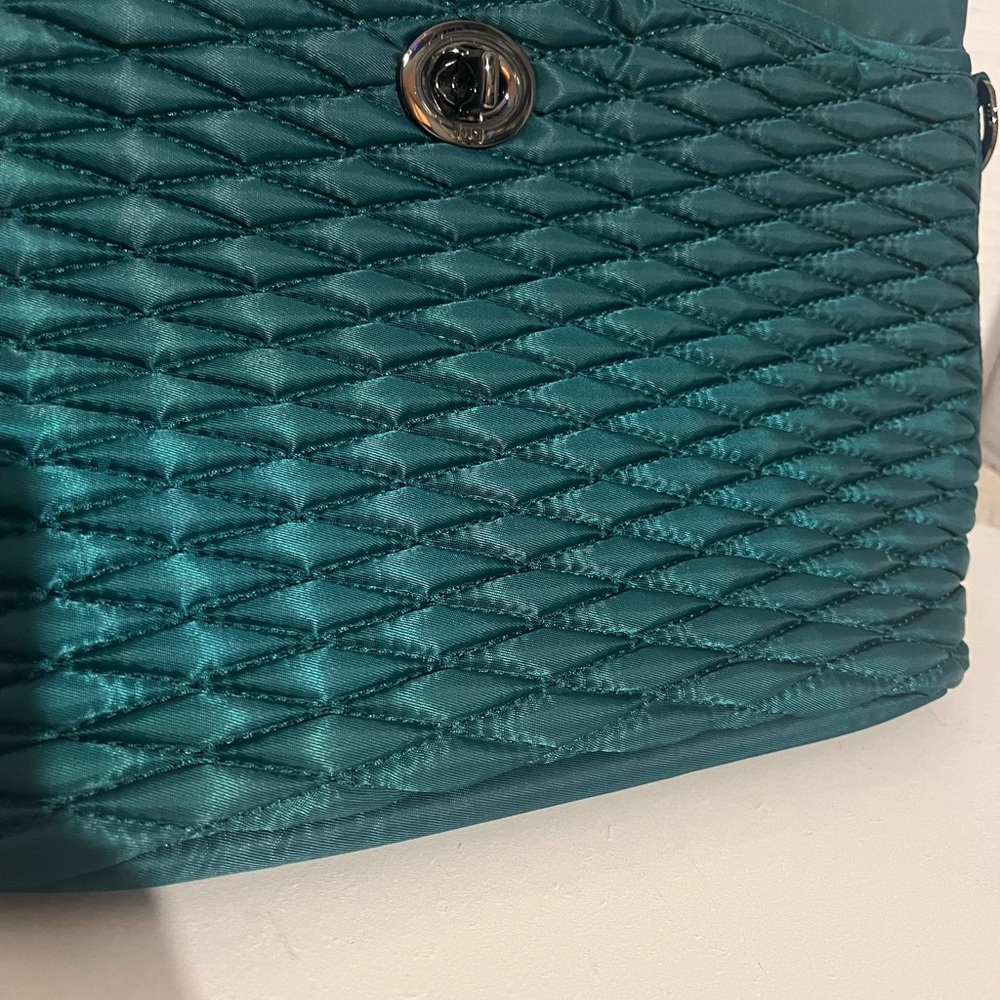 Lug Bag - Elegant Teal Adagio Shoulder Bag - Picture 4 of 9
